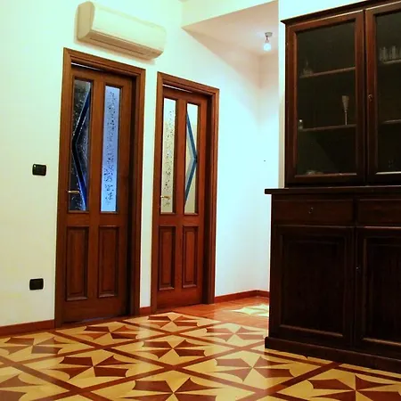 La Mansarda Di Legno Apartament Turyn